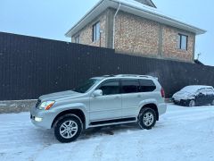 Photo of the vehicle Lexus GX