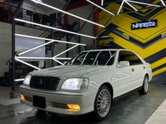 Фото авто Toyota Crown