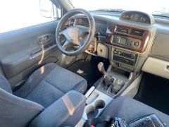 Сүрөт унаа Mitsubishi Pajero Sport