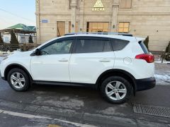 Photo of the vehicle Toyota RAV4