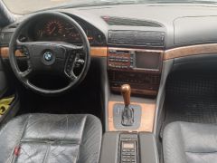 Сүрөт унаа BMW 7 серия