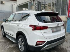 Photo of the vehicle Hyundai Santa Fe