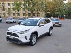 Сүрөт унаа Toyota RAV4