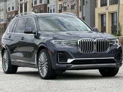 Photo of the vehicle BMW X7