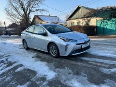 Фото авто Toyota Prius