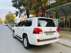 Сүрөт унаа Toyota Land Cruiser