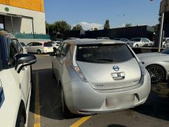 Сүрөт унаа Nissan Leaf