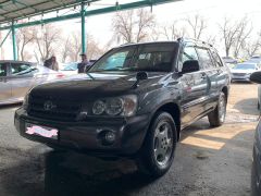 Сүрөт унаа Toyota Kluger