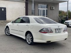 Фото авто Toyota Crown