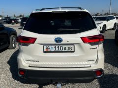 Сүрөт унаа Toyota Highlander