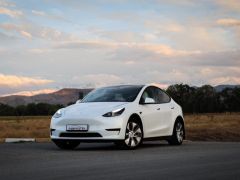 Сүрөт унаа Tesla Model Y