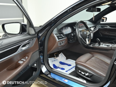 Фото авто BMW 7 серии