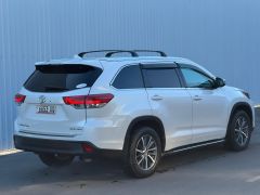 Сүрөт унаа Toyota Highlander