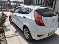 Фото авто Hyundai Solaris