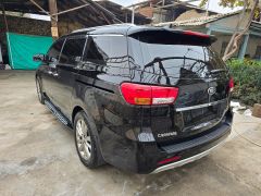 Фото авто Kia Carnival