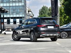 Сүрөт унаа Mercedes-Benz GLC