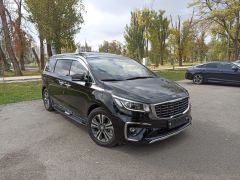 Фото авто Kia Carnival