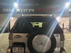 Сүрөт унаа Toyota Land Cruiser Prado