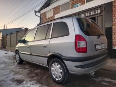 Photo of the vehicle Opel Zafira