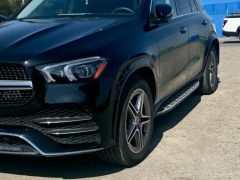 Photo of the vehicle Mercedes-Benz GLE