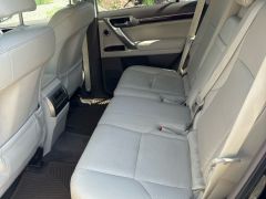 Photo of the vehicle Lexus GX