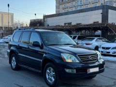 Photo of the vehicle Lexus GX