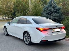 Сүрөт унаа Toyota Avalon