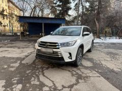 Сүрөт унаа Toyota Highlander