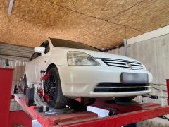 Сүрөт унаа Honda Stream