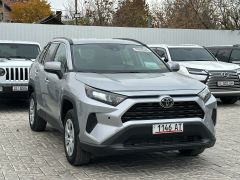 Photo of the vehicle Toyota RAV4