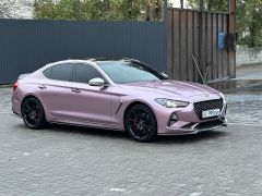 Photo of the vehicle Genesis G70