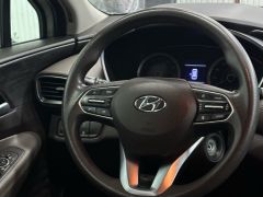 Photo of the vehicle Hyundai Santa Fe