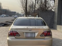 Photo of the vehicle Lexus ES