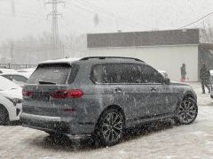 Сүрөт унаа BMW X7