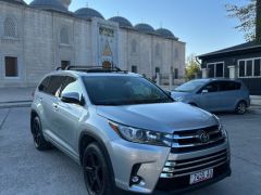 Фото авто Toyota Highlander