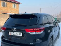 Сүрөт унаа Toyota Highlander