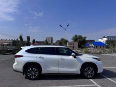 Сүрөт унаа Toyota Highlander