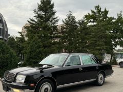 Photo of the vehicle Toyota Century