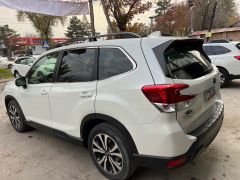 Photo of the vehicle Subaru Forester