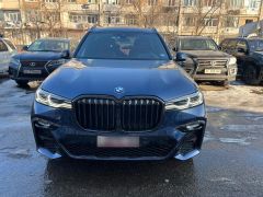 Photo of the vehicle BMW X7