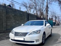 Photo of the vehicle Lexus ES