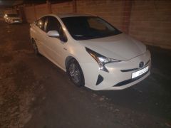 Фото авто Toyota Prius