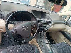 Photo of the vehicle Lexus RX