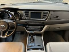 Фото авто Kia Carnival