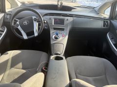 Сүрөт унаа Toyota Prius