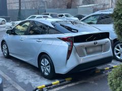 Сүрөт унаа Toyota Prius