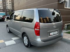 Сүрөт унаа Hyundai Grand Starex