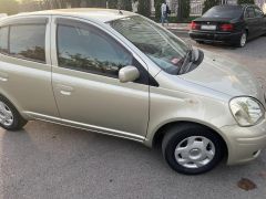 Сүрөт унаа Toyota Vitz