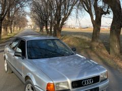 Сүрөт унаа Audi 80