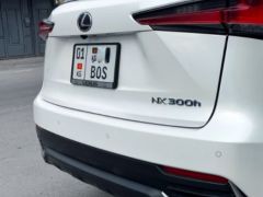 Photo of the vehicle Lexus NX